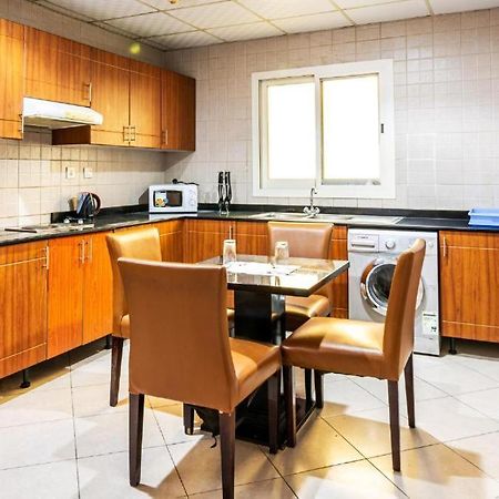 Icon Hotel Apartments Dubaï Extérieur photo