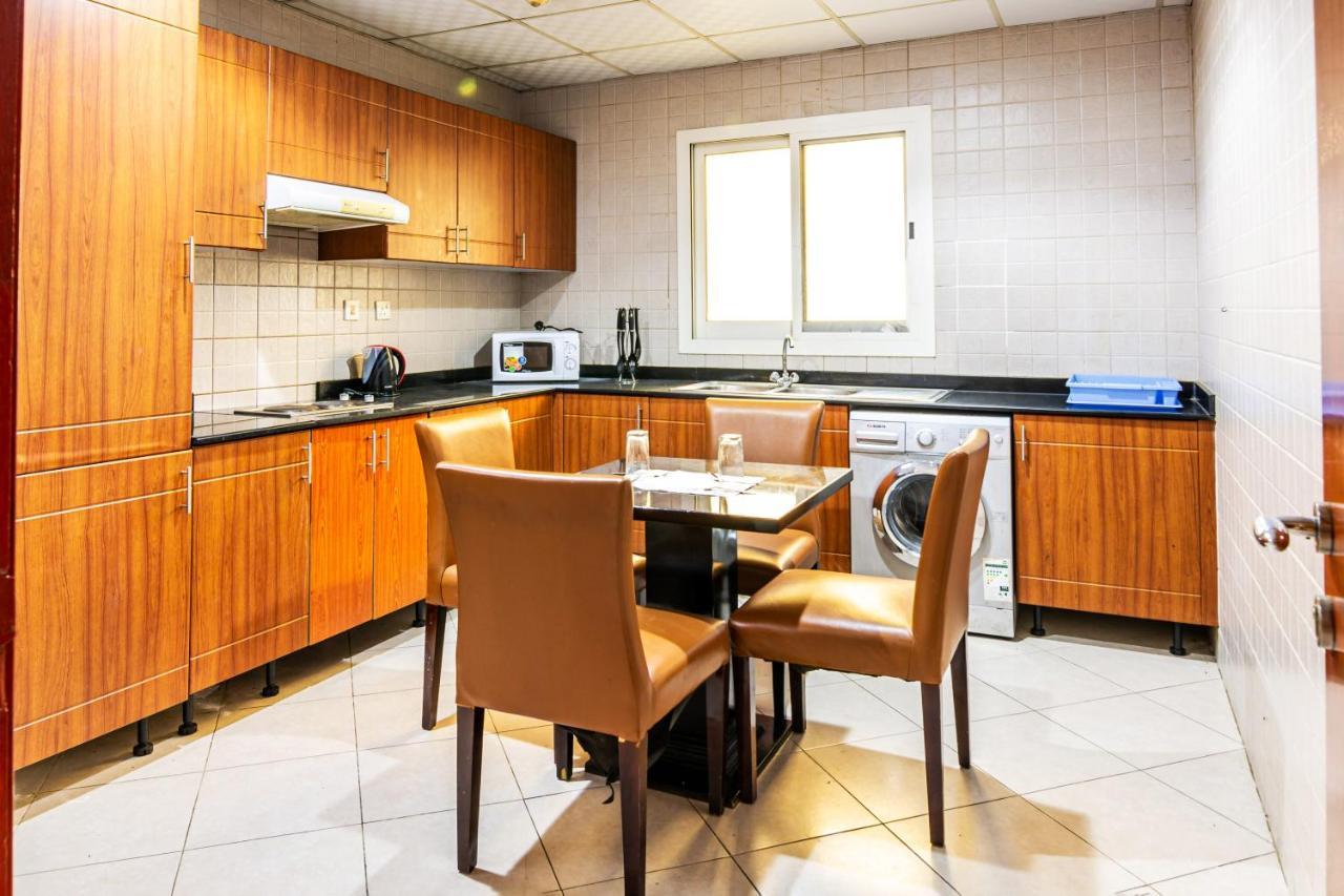 Icon Hotel Apartments Dubaï Extérieur photo