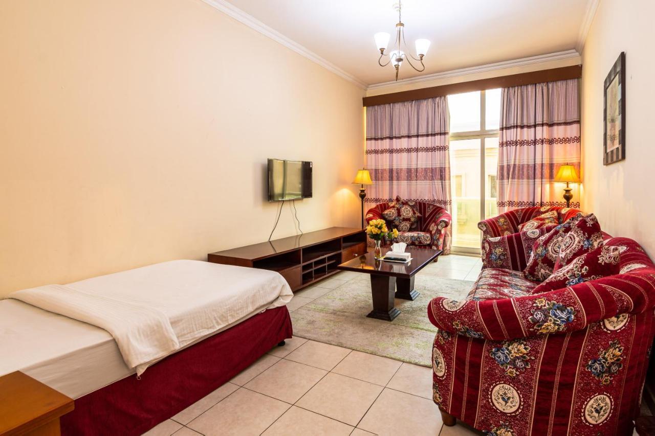 Icon Hotel Apartments Dubaï Extérieur photo
