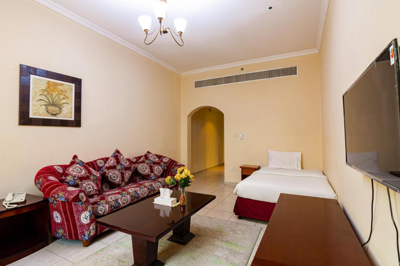 Icon Hotel Apartments Dubaï Extérieur photo