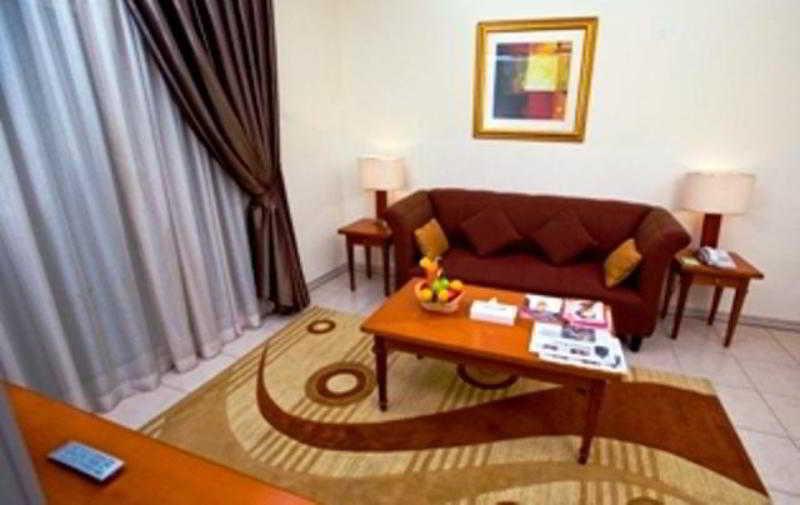 Icon Hotel Apartments Dubaï Extérieur photo