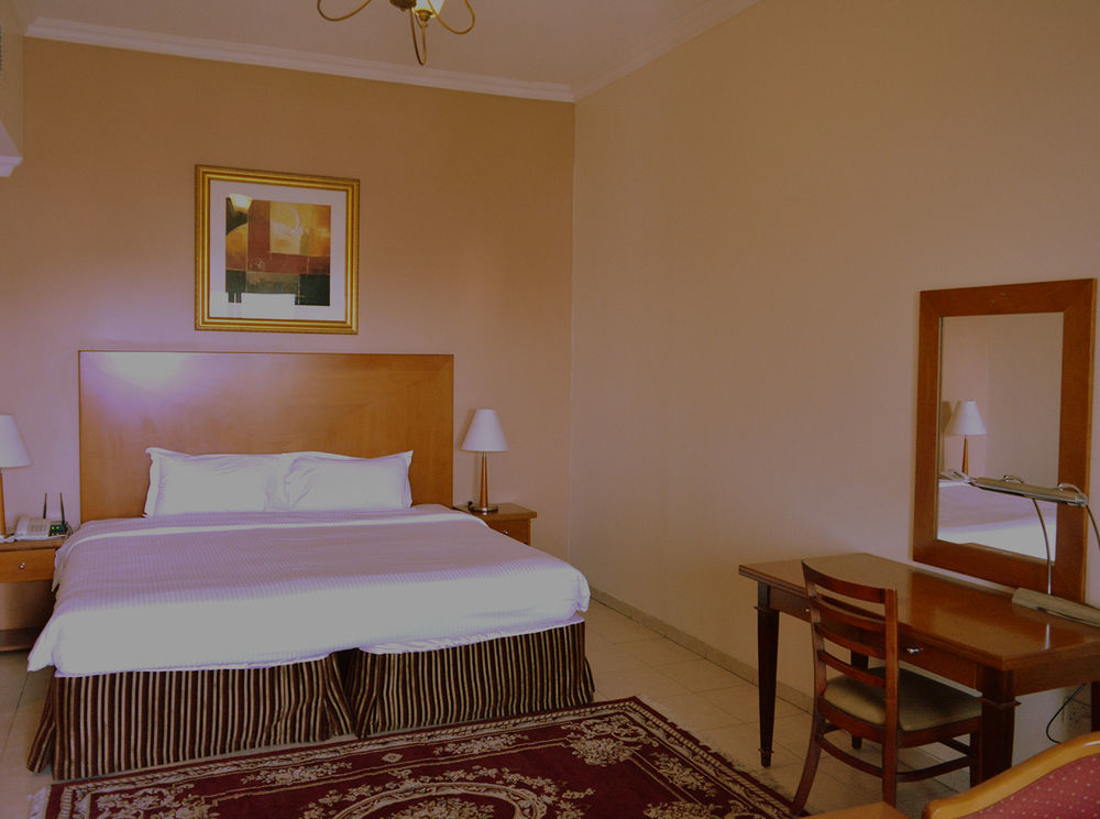 Icon Hotel Apartments Dubaï Extérieur photo