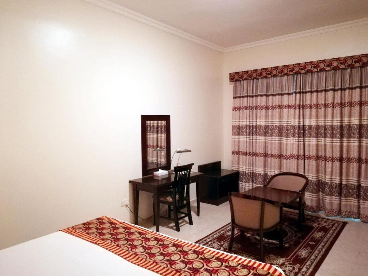 Icon Hotel Apartments Dubaï Extérieur photo
