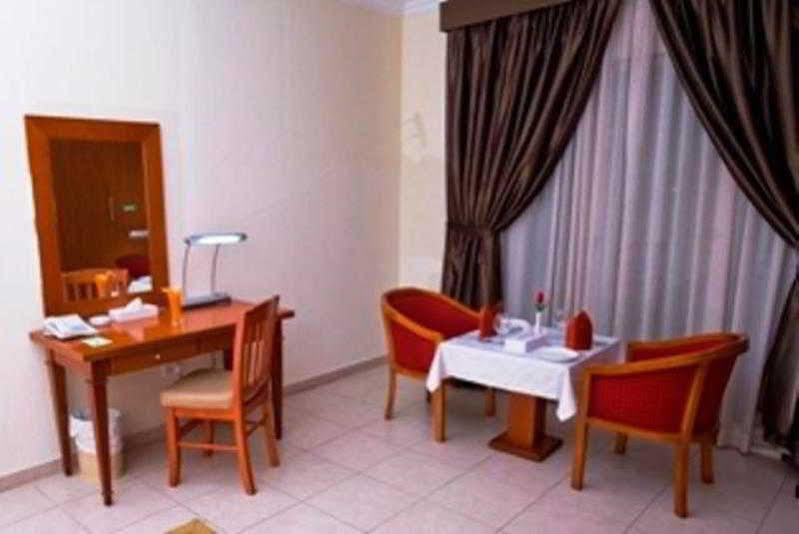 Icon Hotel Apartments Dubaï Extérieur photo